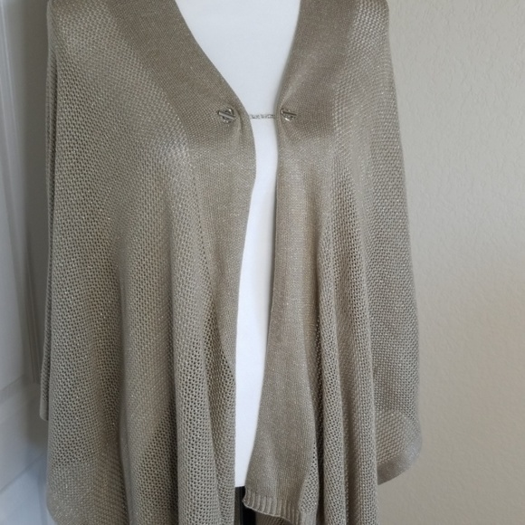 Calvin Klein cape - Picture 3 of 7